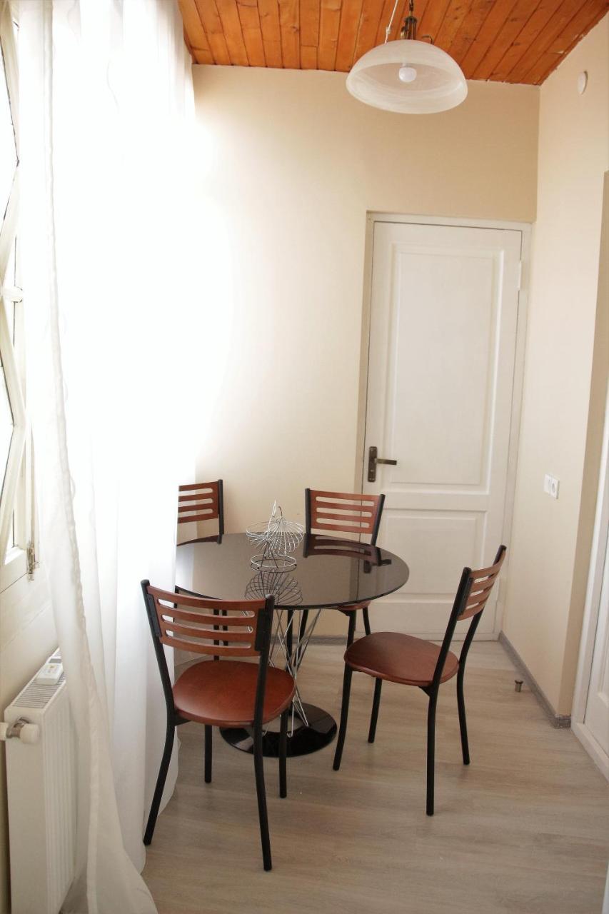 M & L Old Tbilisi Apartment Exterior photo