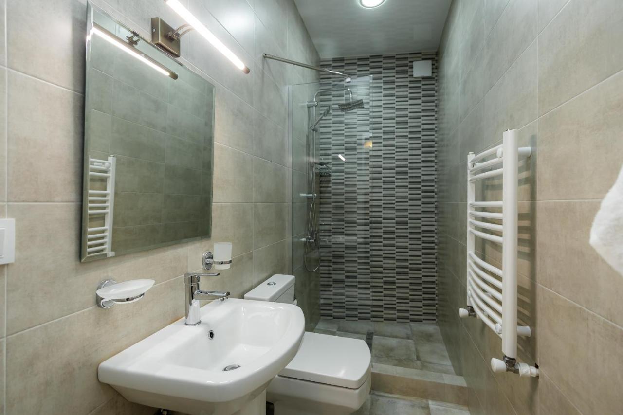 M & L Old Tbilisi Apartment Exterior photo